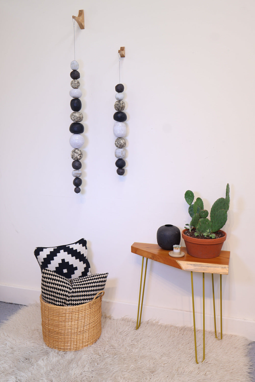 Ceramic Ball Strand - Graphite