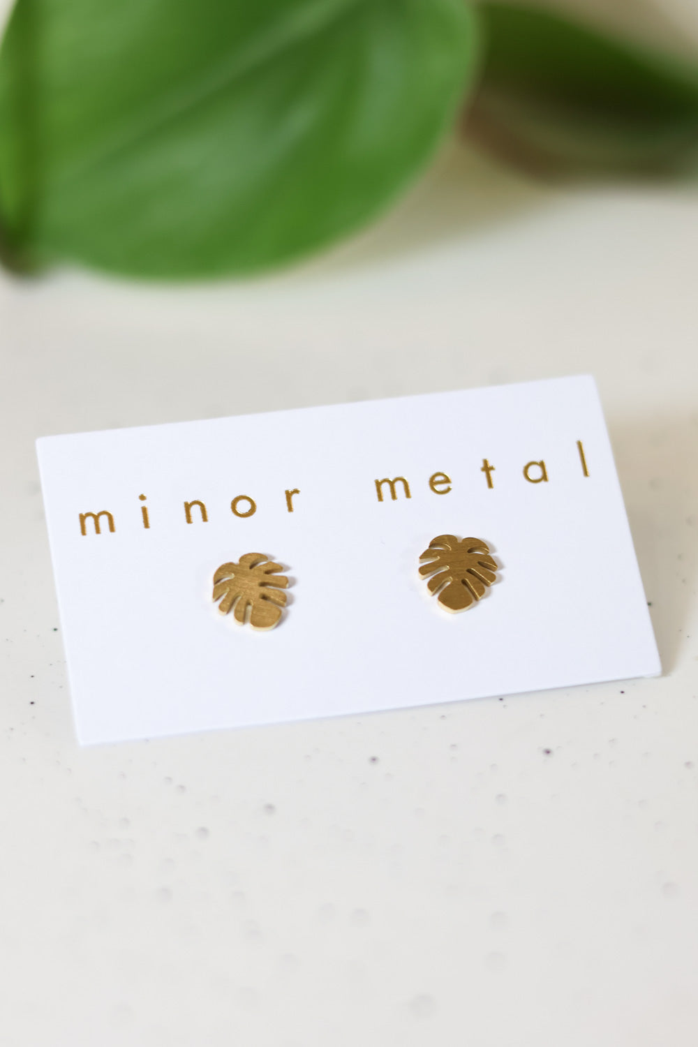 Monstera Studs - Carter + Rose